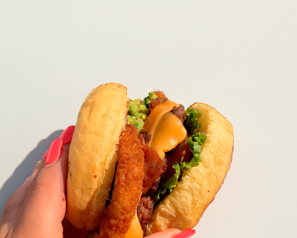 deluxe guacamole slider